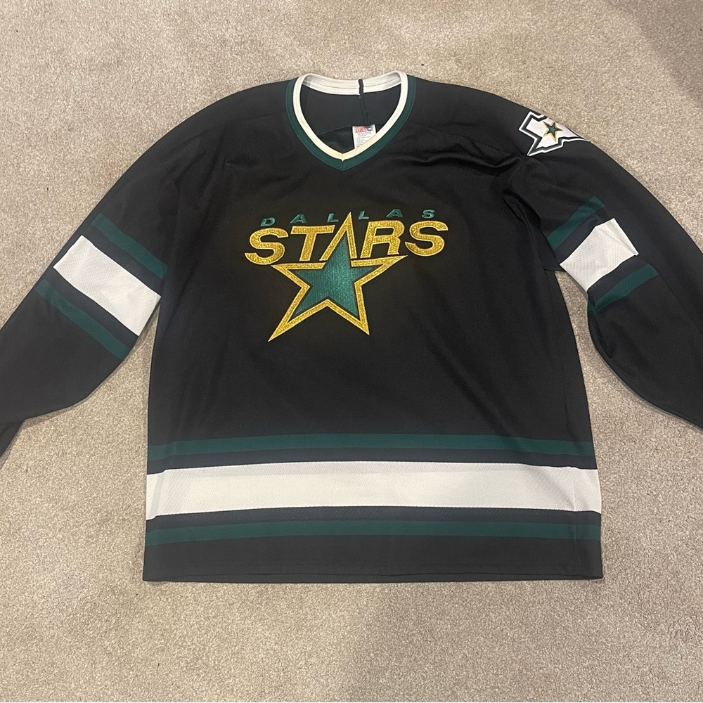 Vintage CCM Dallas Stars jersey size XL